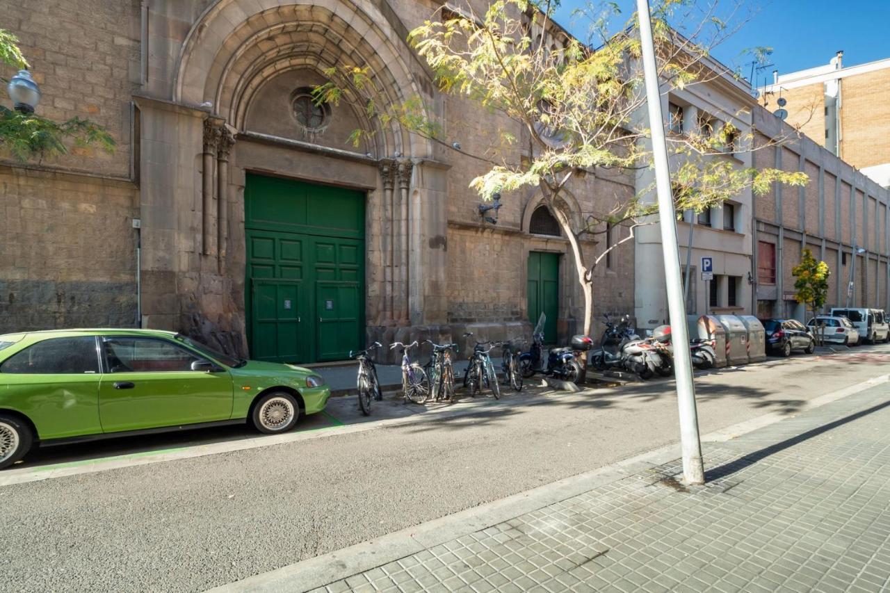 Apartment Amazing 3 Bedroom With Terrace In Poble-sec *